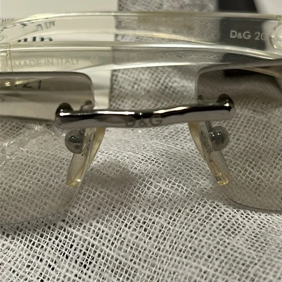 Dolce & Gabbana clear frame light sunglasses with case - Picture 6 of 10